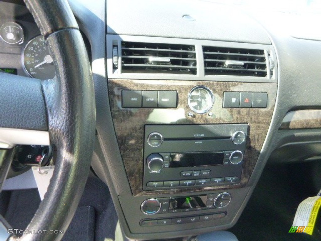 2008 Milan V6 Premier AWD - Black / Dark Charcoal photo #23