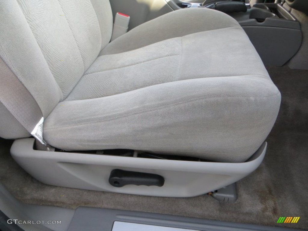 2005 TrailBlazer EXT LS - Emerald Jewel Green Metallic / Light Gray photo #20
