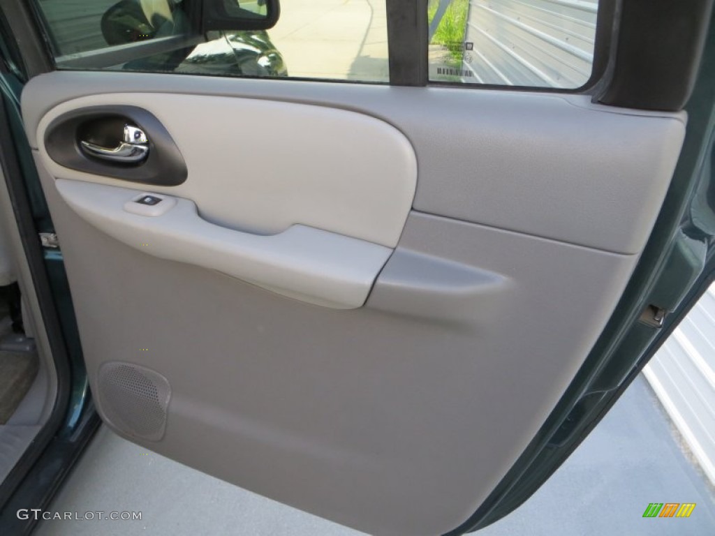 2005 TrailBlazer EXT LS - Emerald Jewel Green Metallic / Light Gray photo #21