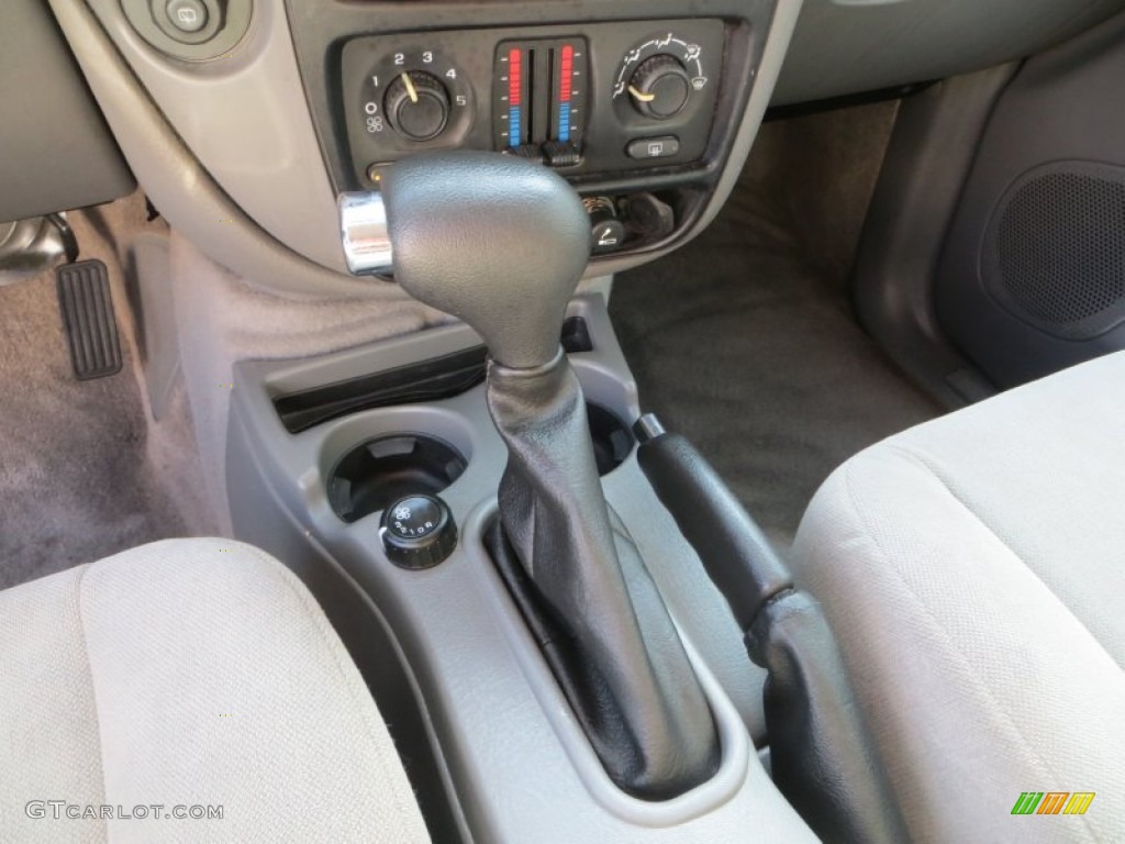 2005 TrailBlazer EXT LS - Emerald Jewel Green Metallic / Light Gray photo #35
