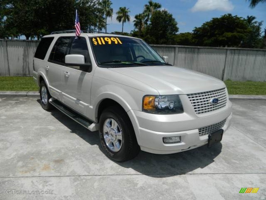 2006 Expedition Limited - Cashmere Tri-Coat Metallic / Medium Parchment photo #1