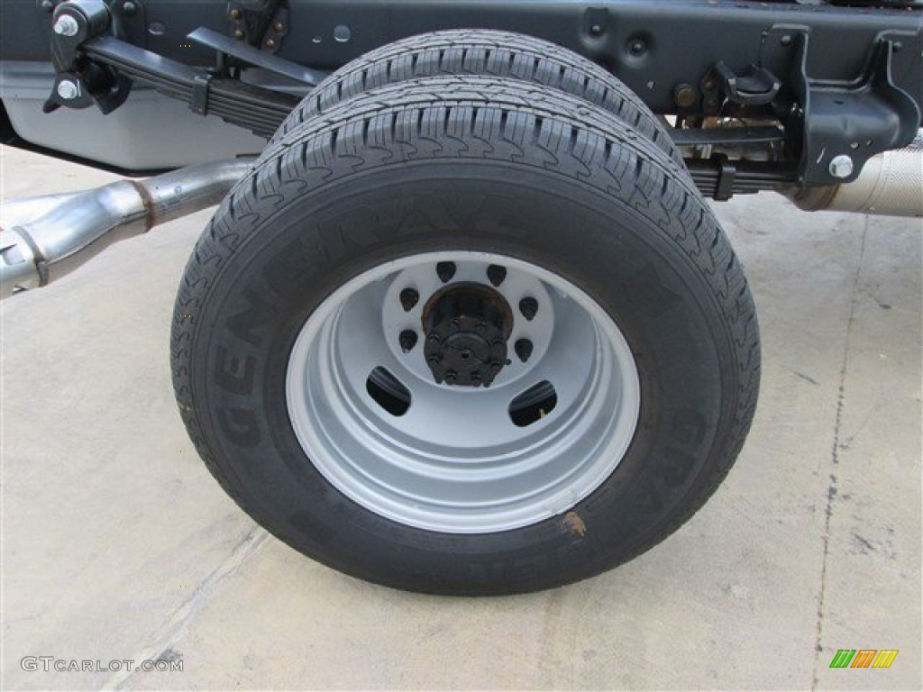 2013 Ford F350 Super Duty XL Regular Cab Dually Chassis Wheel Photo #82476080