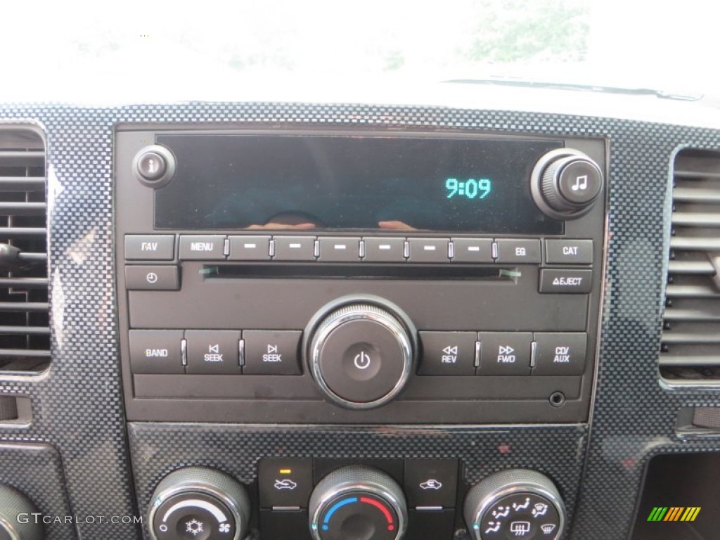 2007 Silverado 1500 LT Crew Cab 4x4 - Summit White / Ebony Black photo #36