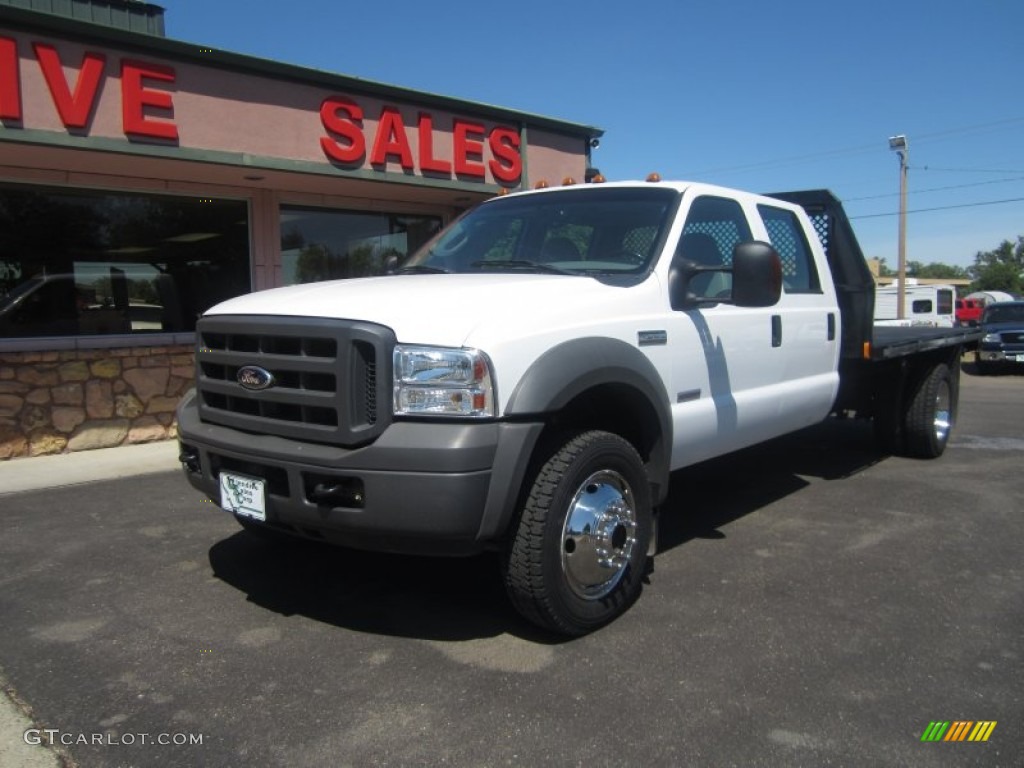 Oxford White Ford F550 Super Duty