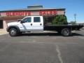2005 Oxford White Ford F550 Super Duty XL Crew Cab Chassis Utility  photo #2