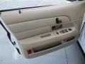 Vibrant White - Crown Victoria LX Photo No. 25