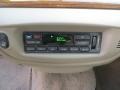Vibrant White - Crown Victoria LX Photo No. 30