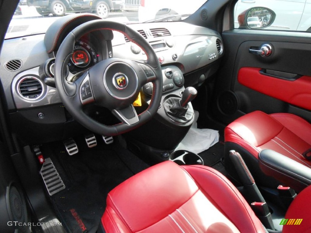 Abarth Nero/Rosso/Nero (Black/Red/Black) Interior 2013 Fiat 500 Abarth Photo #82480631