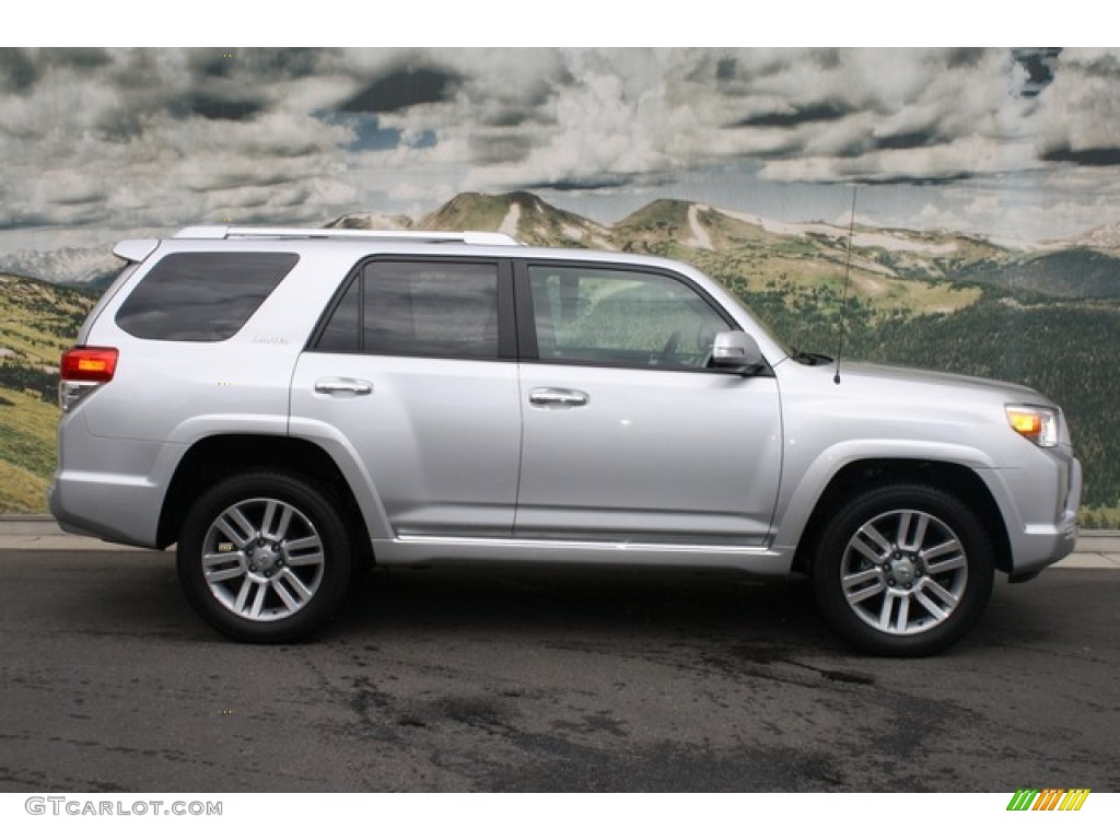 2010 4Runner Limited 4x4 - Classic Silver Metallic / Graphite photo #2