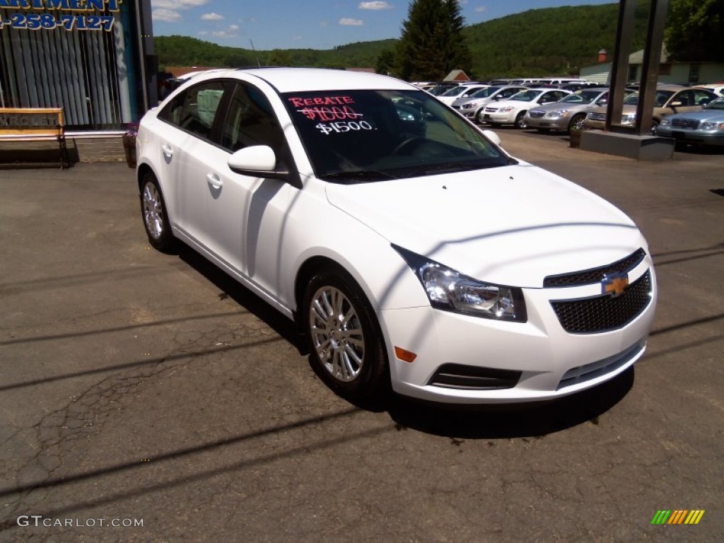 2013 Cruze ECO - Summit White / Jet Black/Sport Red photo #1