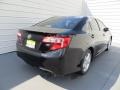 Attitude Black Metallic - Camry SE Photo No. 4