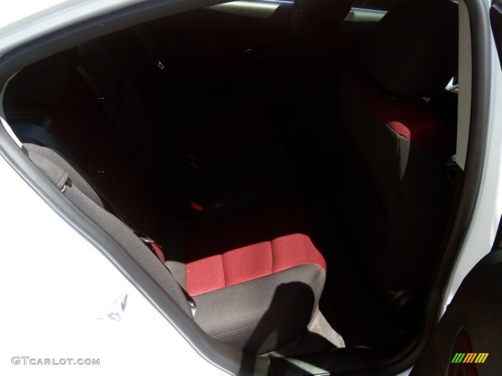 2013 Cruze ECO - Summit White / Jet Black/Sport Red photo #15