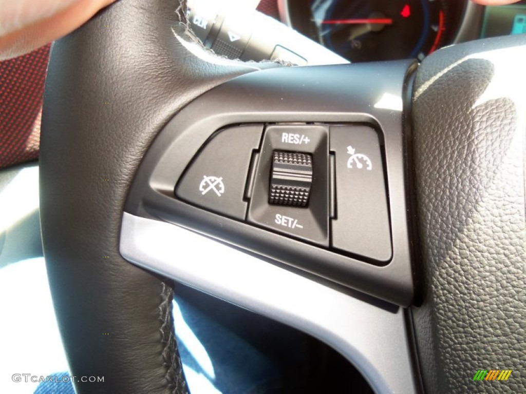 2013 Cruze ECO - Summit White / Jet Black/Sport Red photo #32
