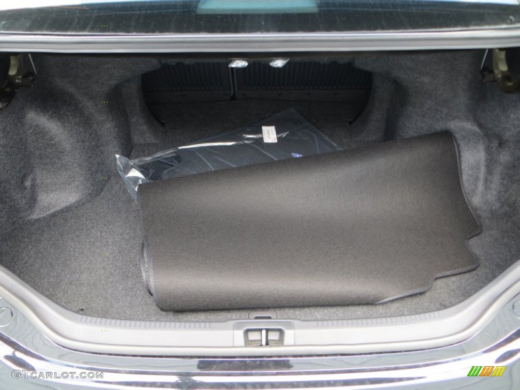 2013 Camry SE - Attitude Black Metallic / Black photo #20