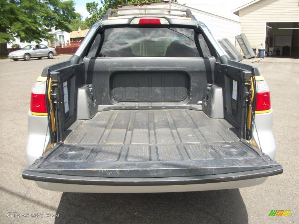 2003 Subaru Baja Sport Trunk Photos