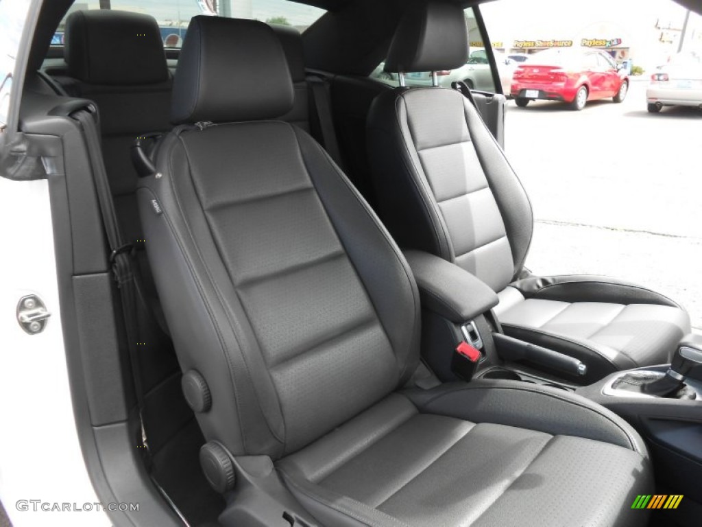 Titan Black Interior 2011 Volkswagen Eos Komfort Photo #82484417