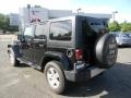 Black - Wrangler Unlimited Sahara 4x4 Photo No. 4