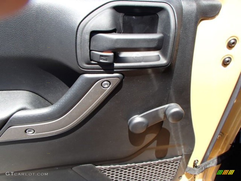 2013 Wrangler Sport 4x4 - Dune Beige / Black photo #13