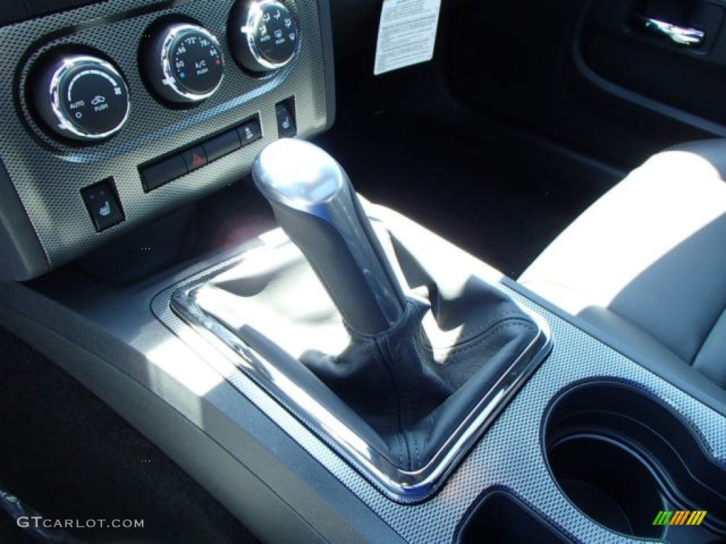 2013 Dodge Challenger R/T Classic 6 Speed Manual Transmission Photo #82486535