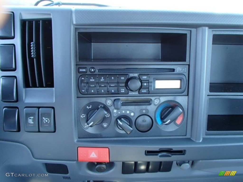 2013 Isuzu N Series Truck NPR Controls Photo #82487393