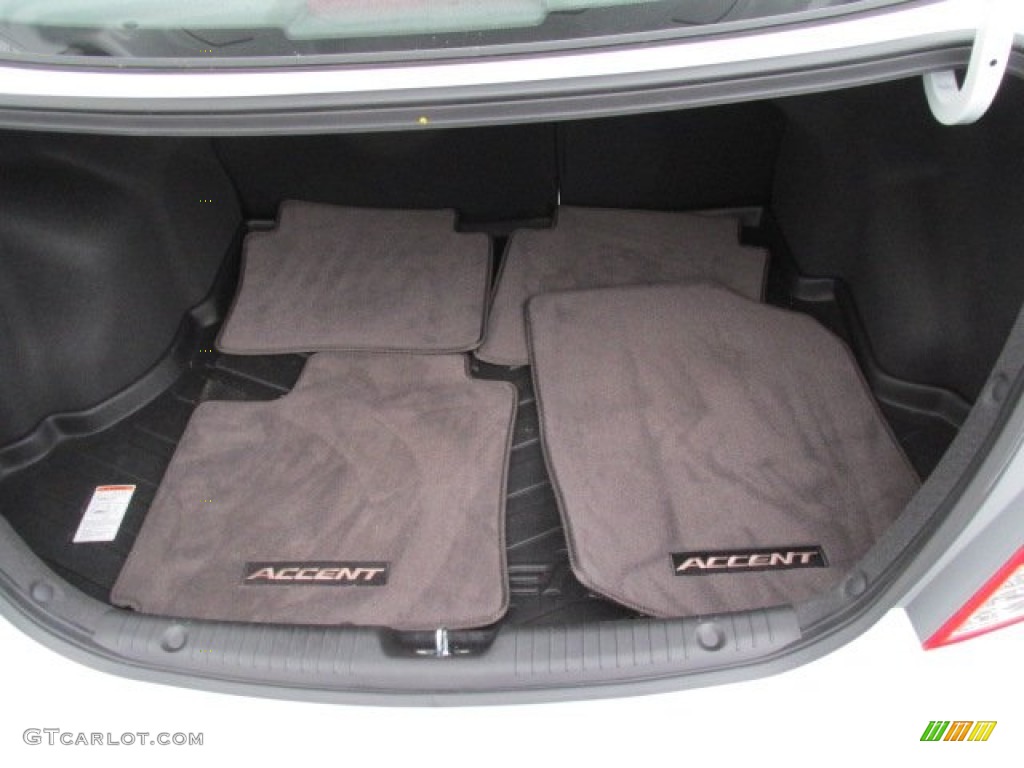 2012 Accent GLS 4 Door - Century White / Beige photo #22