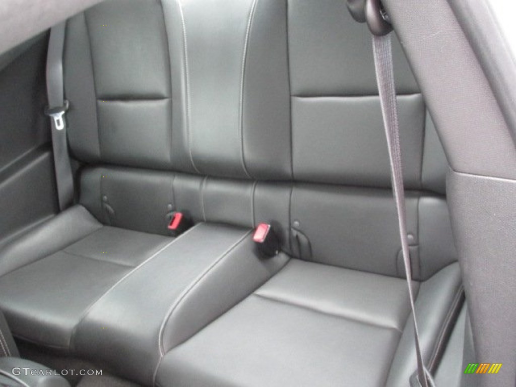 2010 Chevrolet Camaro LT/RS Coupe Rear Seat Photo #82489925