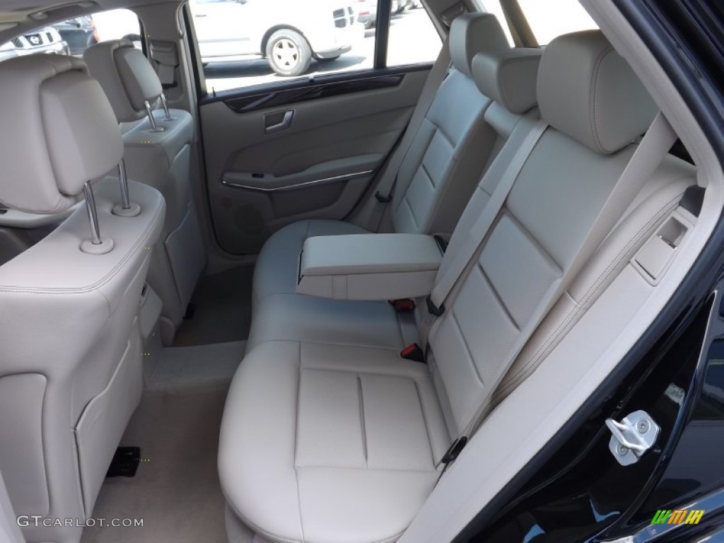 2014 Mercedes-Benz E 350 4Matic Wagon Rear Seat Photo #82489940