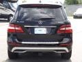 Black - ML 350 4Matic Photo No. 4