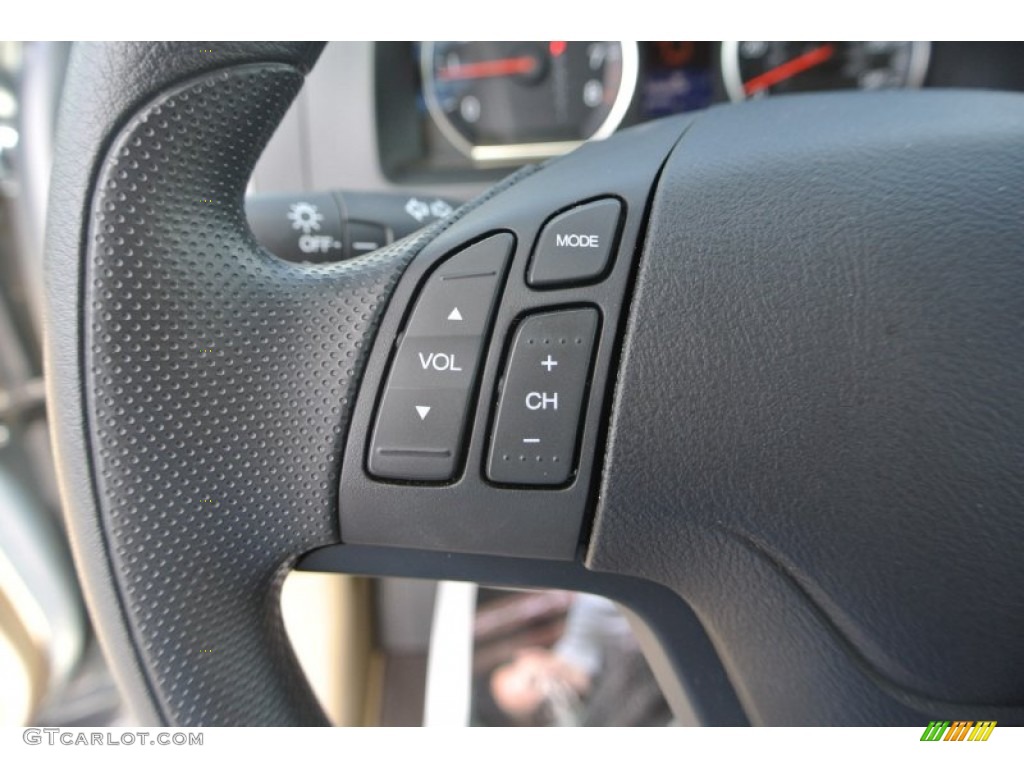 2011 CR-V SE 4WD - Opal Sage Metallic / Ivory photo #14