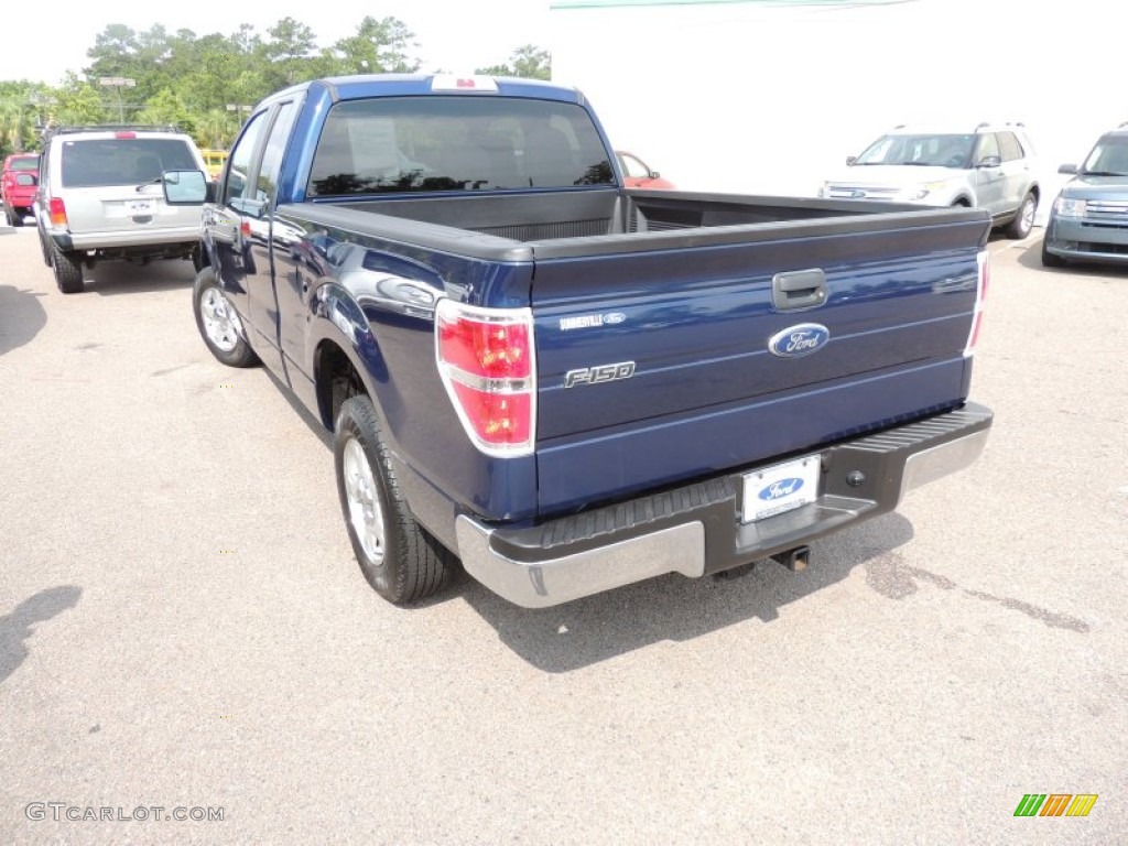 2011 F150 XLT SuperCab - Dark Blue Pearl Metallic / Steel Gray photo #16