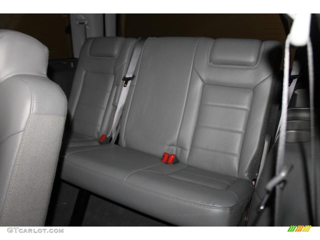 2006 Ford Expedition XLT 4x4 Interior Color Photos