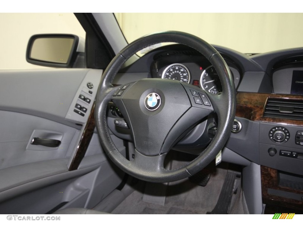 2007 BMW 5 Series 530i Sedan Grey Steering Wheel Photo #82496957