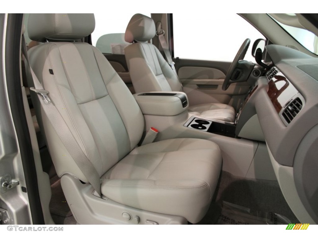 2010 Chevrolet Tahoe LT Front Seat Photos