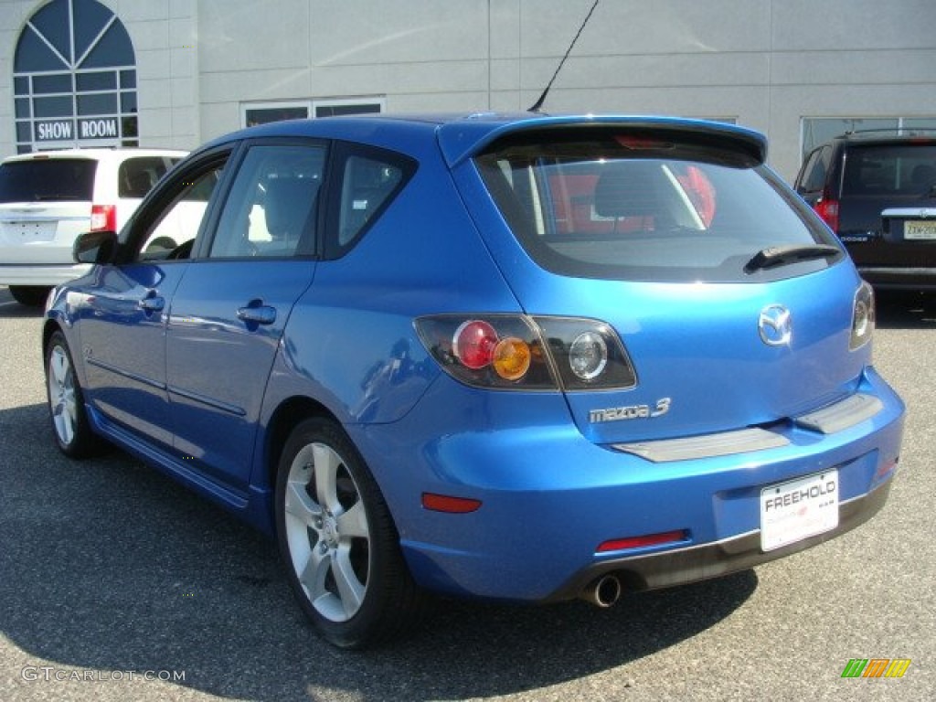 2004 MAZDA3 s Hatchback - Winning Blue Mica / Black photo #4
