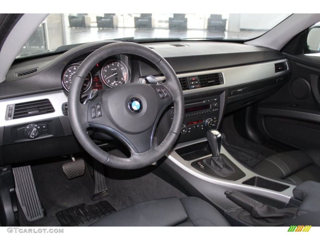 2010 3 Series 328i Coupe - Jet Black / Black photo #12
