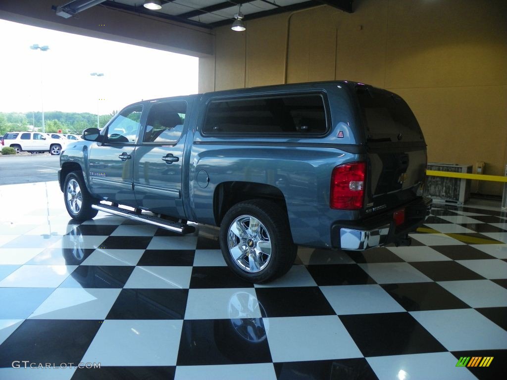2009 Silverado 1500 LTZ Crew Cab - Blue Granite Metallic / Light Titanium photo #4