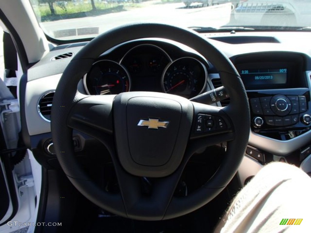 2013 Cruze LS - Summit White / Jet Black/Medium Titanium photo #18