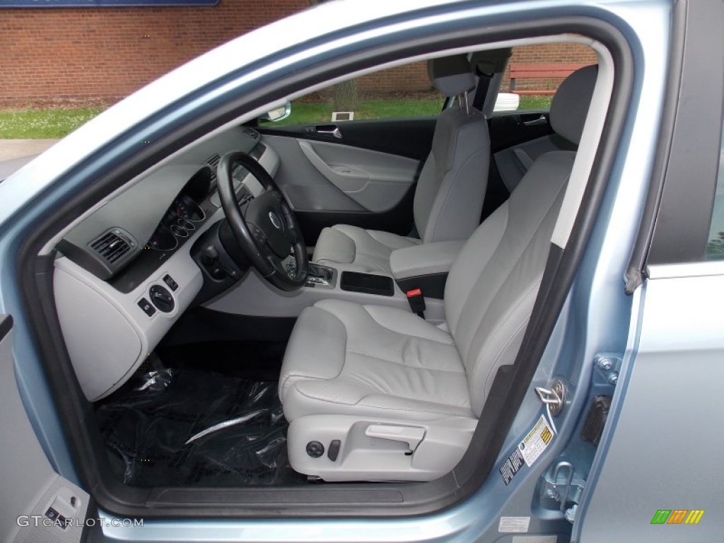 Classic Grey Interior 2006 Volkswagen Passat 2.0T Sedan Photo #82504093