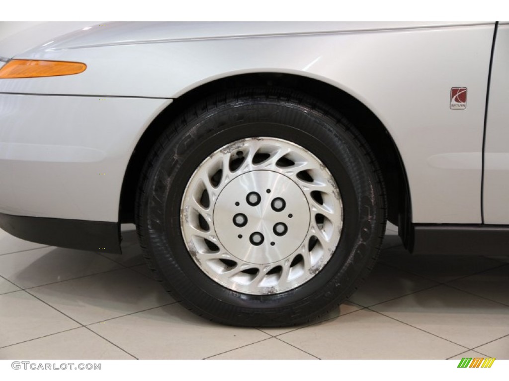 2000 Saturn L Series LW2 Wagon Wheel Photos