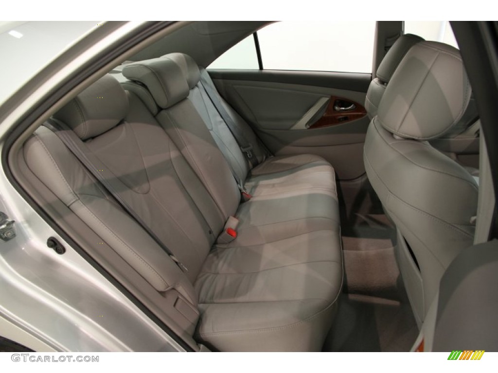 2011 Toyota Camry XLE Rear Seat Photo #82505769