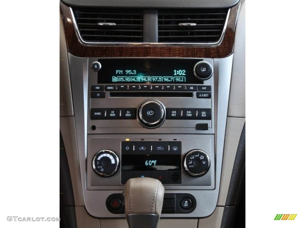 2012 Chevrolet Malibu LTZ Controls Photo #82506587