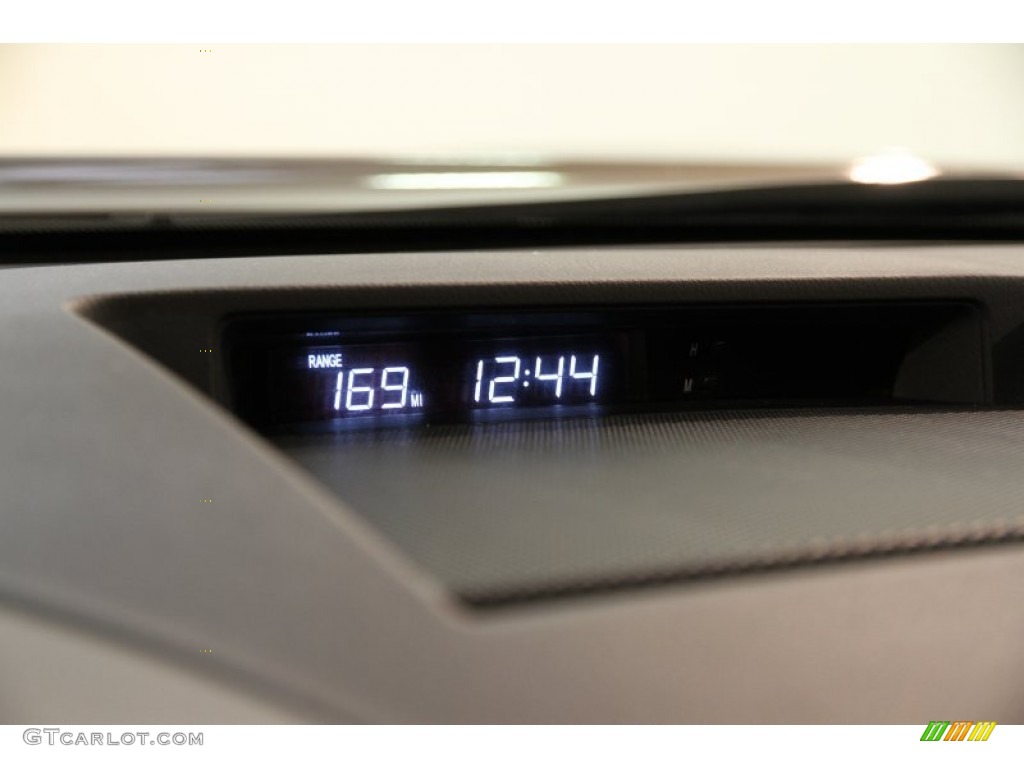 2010 Tundra SR5 Double Cab 4x4 - Pyrite Brown Mica / Graphite Gray photo #10