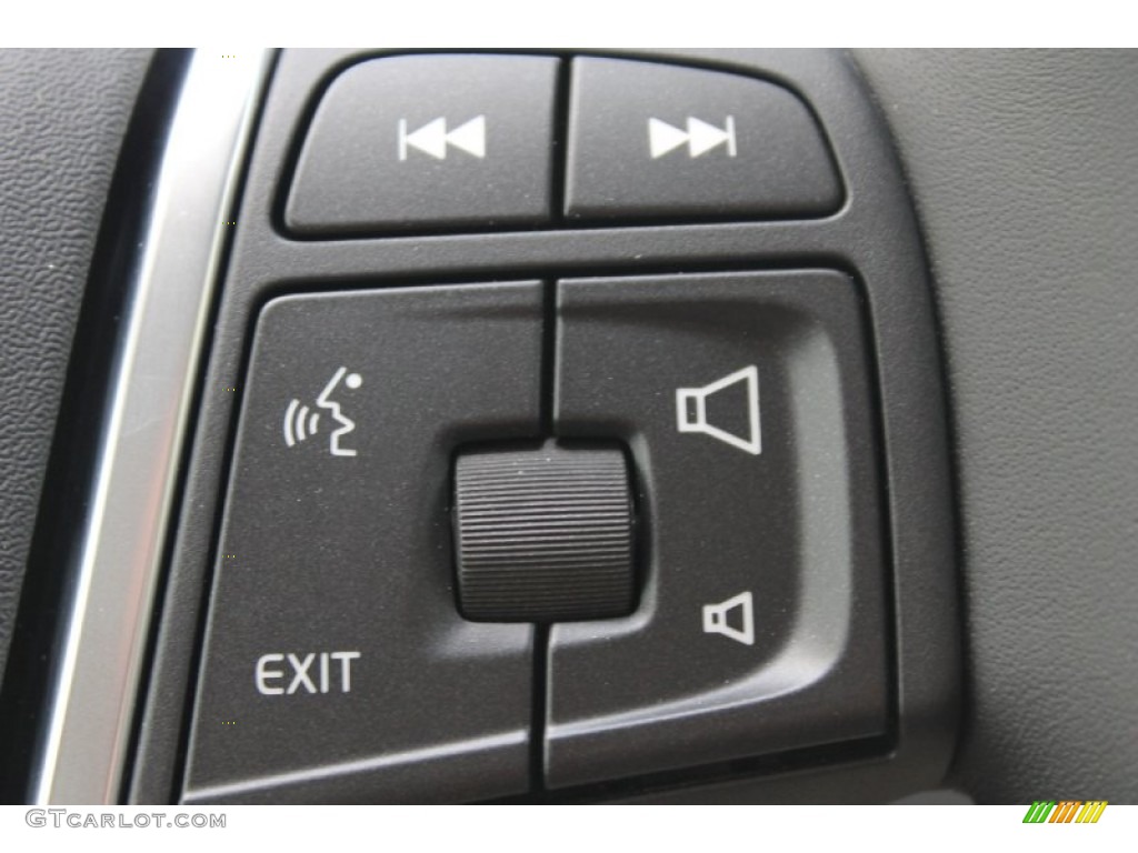 2013 Volvo XC60 3.2 Controls Photo #82507259
