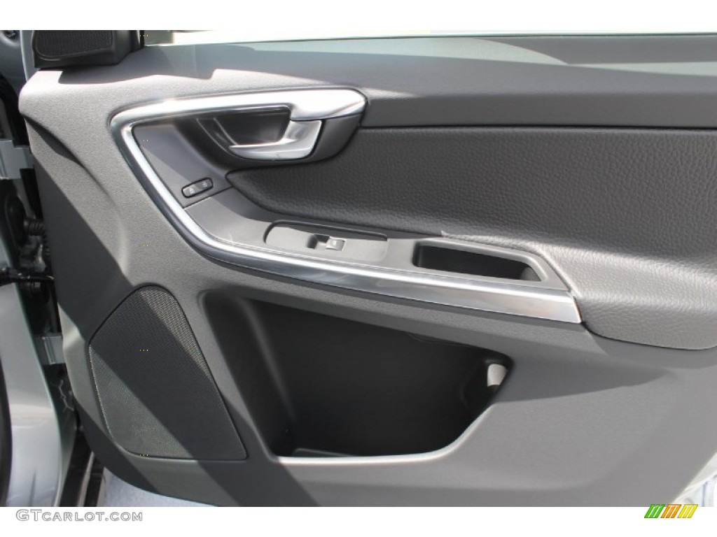 2013 Volvo XC60 3.2 Anthracite Black Door Panel Photo #82507479