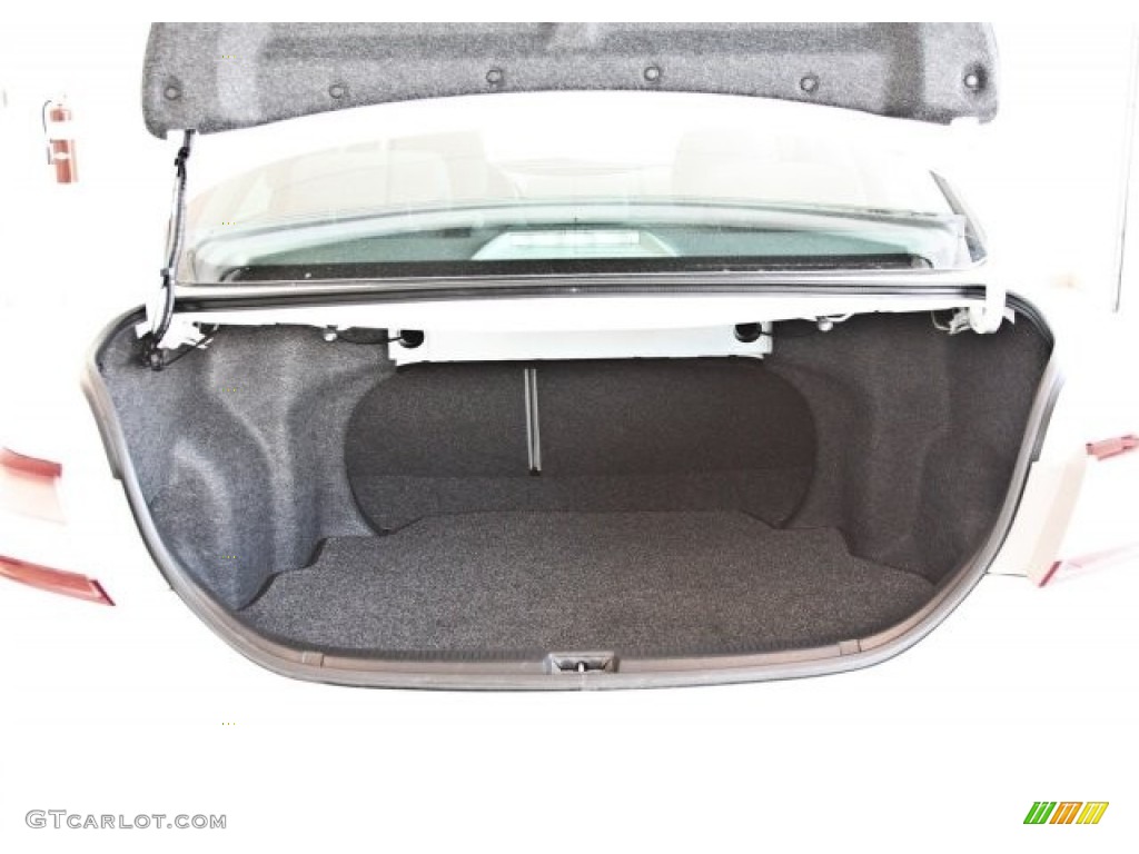 2010 Camry LE - Super White / Ash Gray photo #7