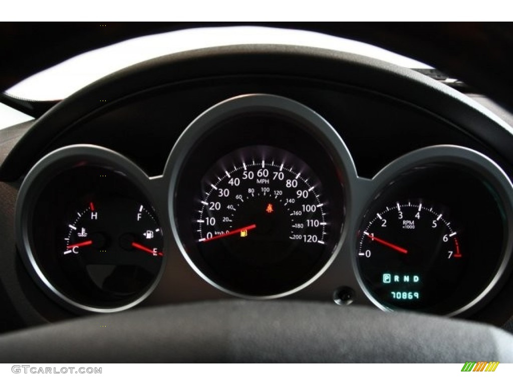 2010 Chrysler Sebring Limited Sedan Gauges Photo #82508592