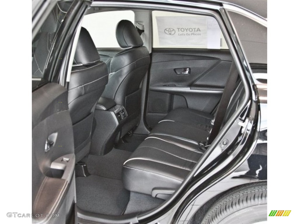 Black Interior 2013 Toyota Venza XLE Photo #82510404
