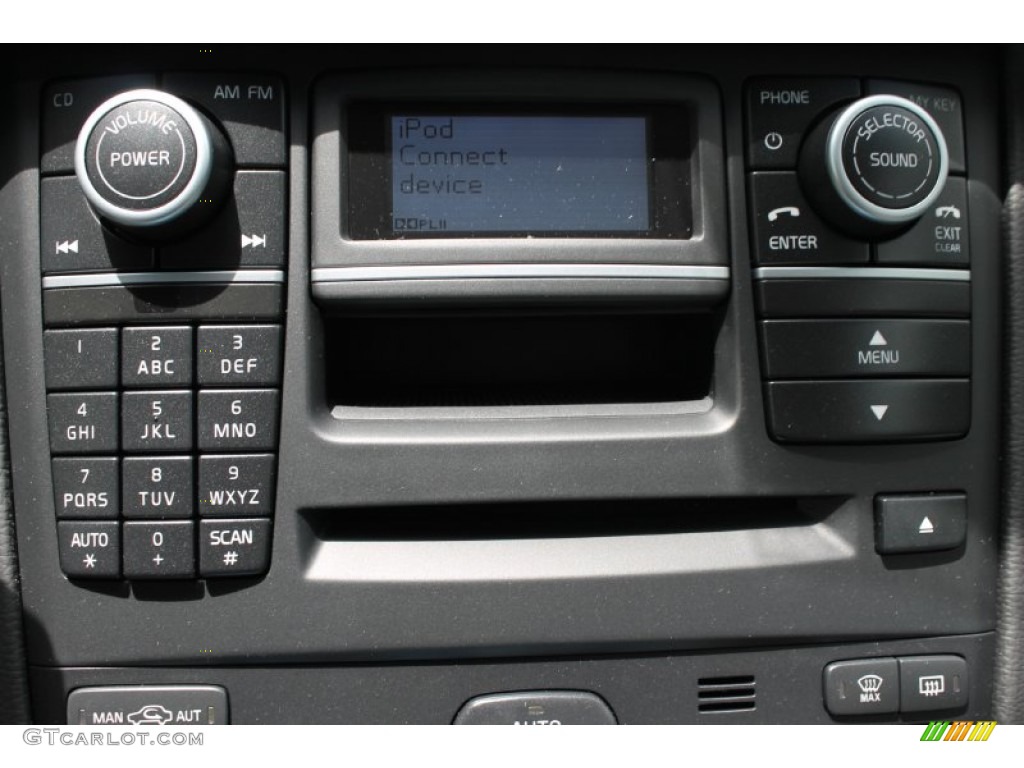 2013 Volvo XC90 3.2 R-Design Controls Photo #82510456