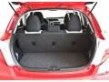 Absolutely Red - Yaris L 5 Door Photo No. 6