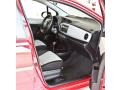 Absolutely Red - Yaris L 5 Door Photo No. 13